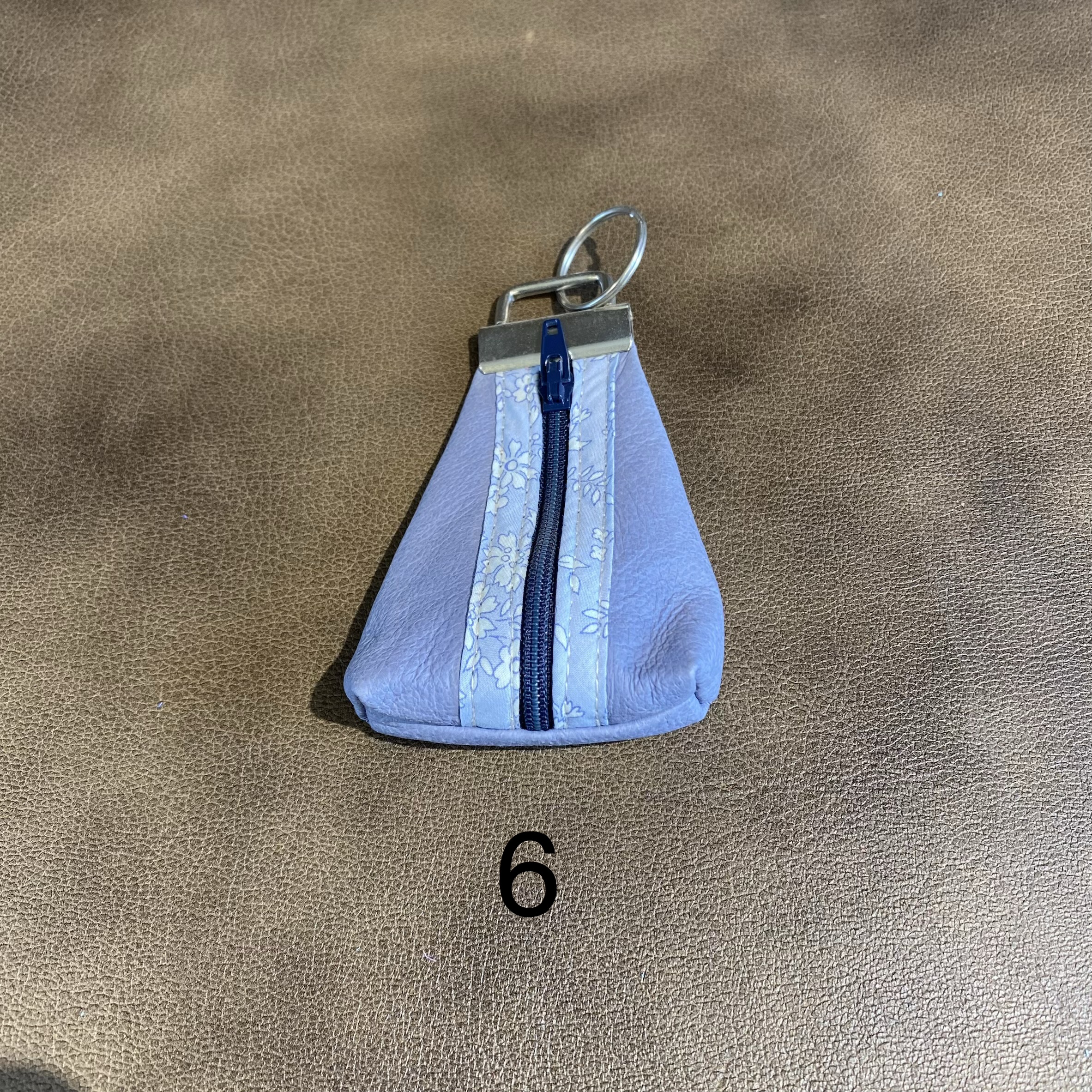 Porte-clefs monnaie en cuir – Image 9
