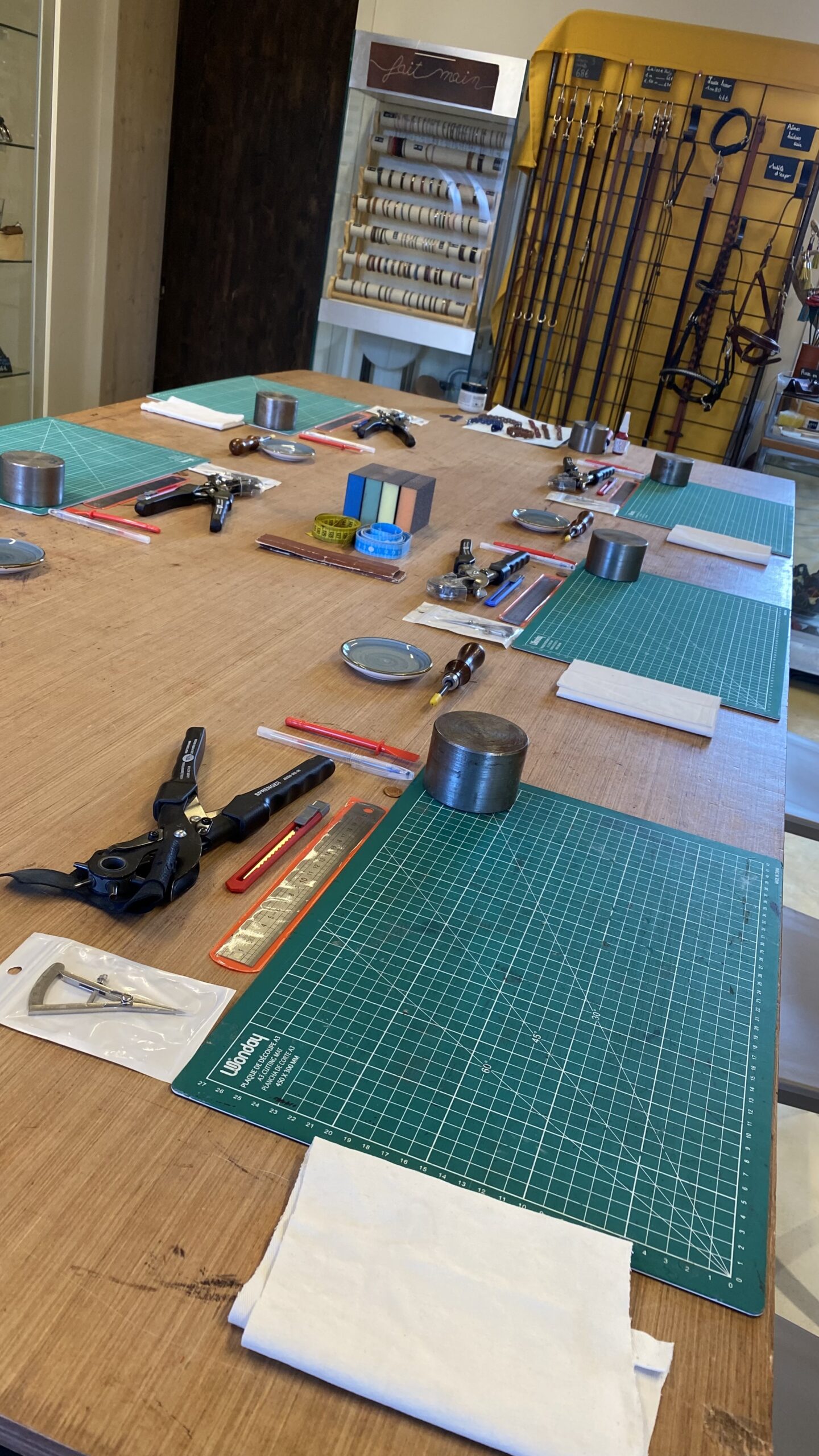 Atelier bracelet en cuir 24/06/2026 18h30 - Initiation – Image 6