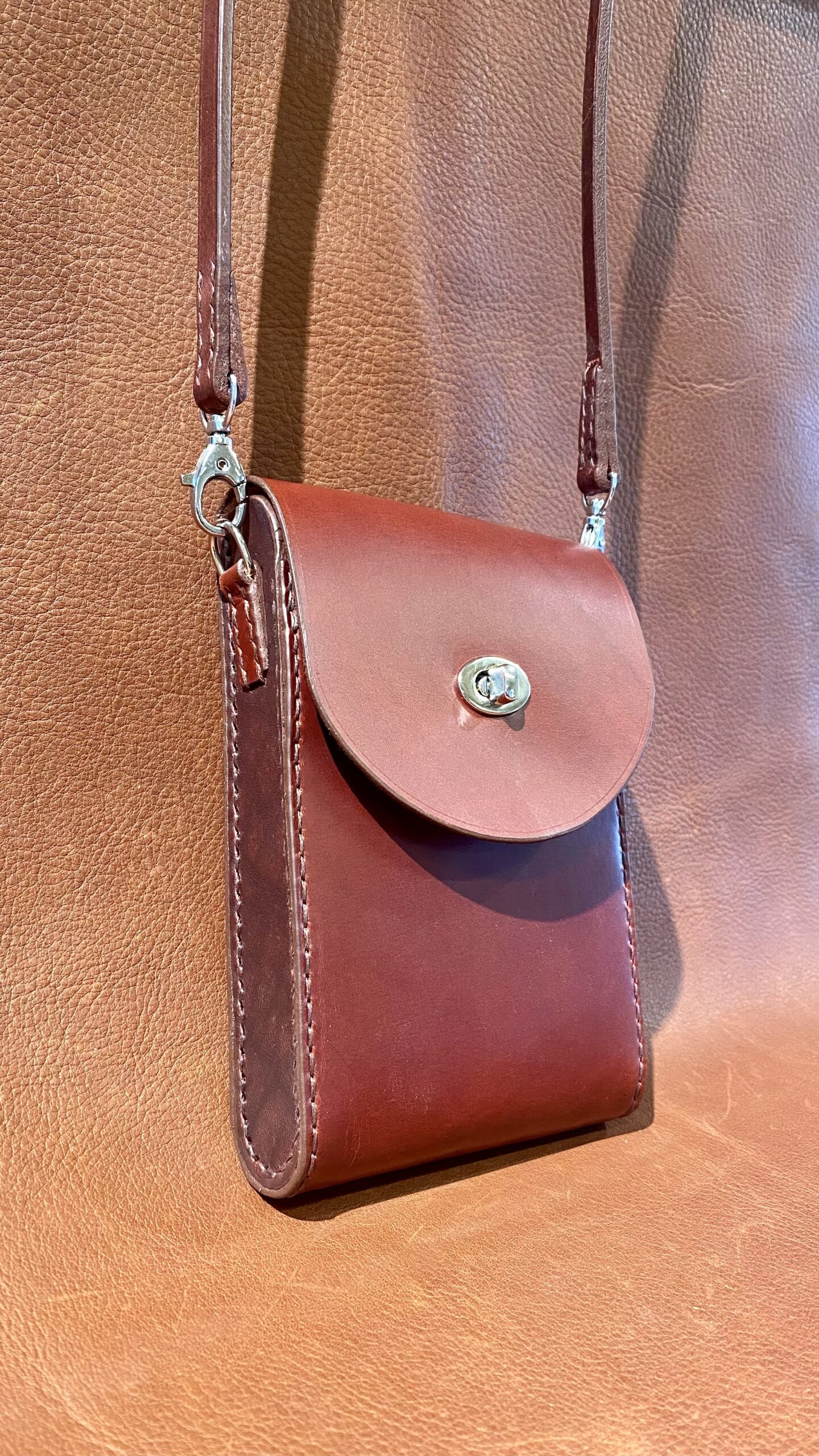 Sac téléphone bandoulière cuir - En stock – Image 2